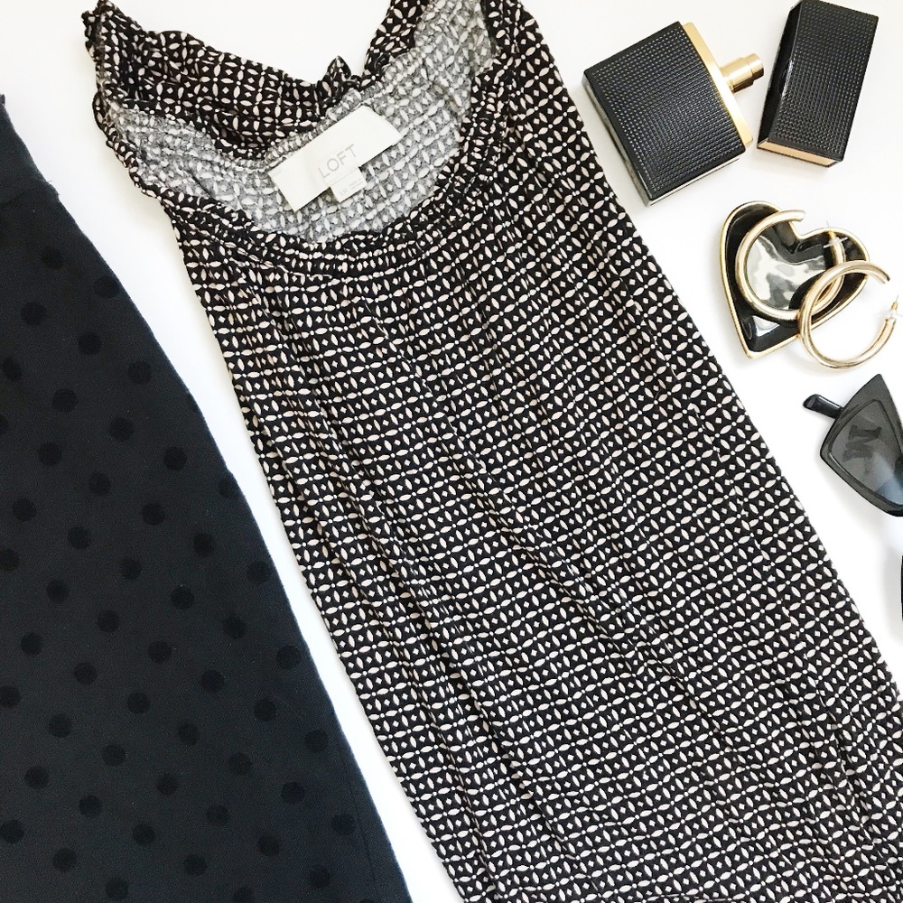 Geometric Pattern Short Sleeve Blouse